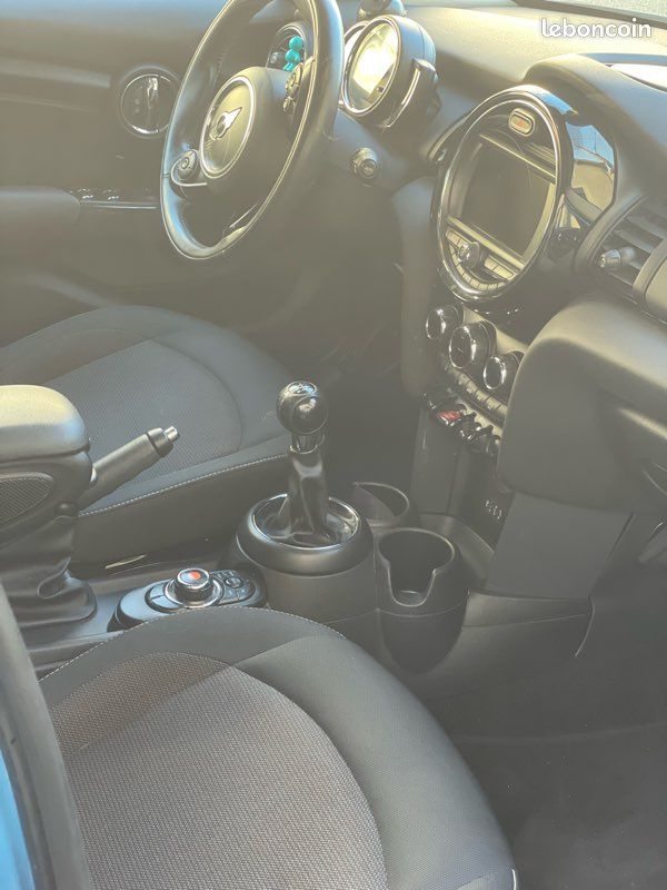Mini One Diesel 95ch – 2018 – 103 000 km – GPS, Bluetooth, radar (image 3)