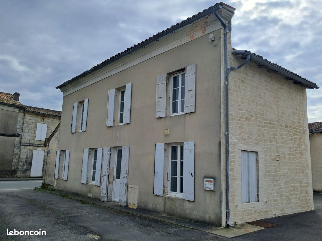 Maison 3 pièces 73 m² · à Plassac · 73 m² · 589 €/mois