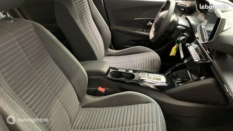 Peugeot 2008 e-2008 136ch Active (image 26)