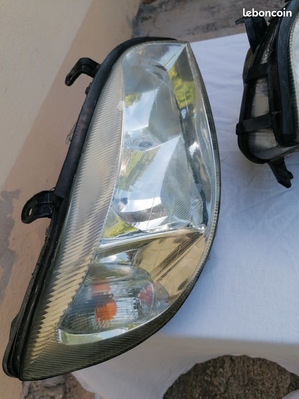 Phares opel zafira (image 3)