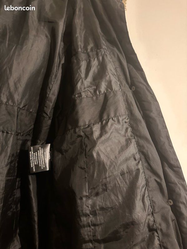 Doudoune Jacket avec Fourrure de Platinium taille S (image 7)