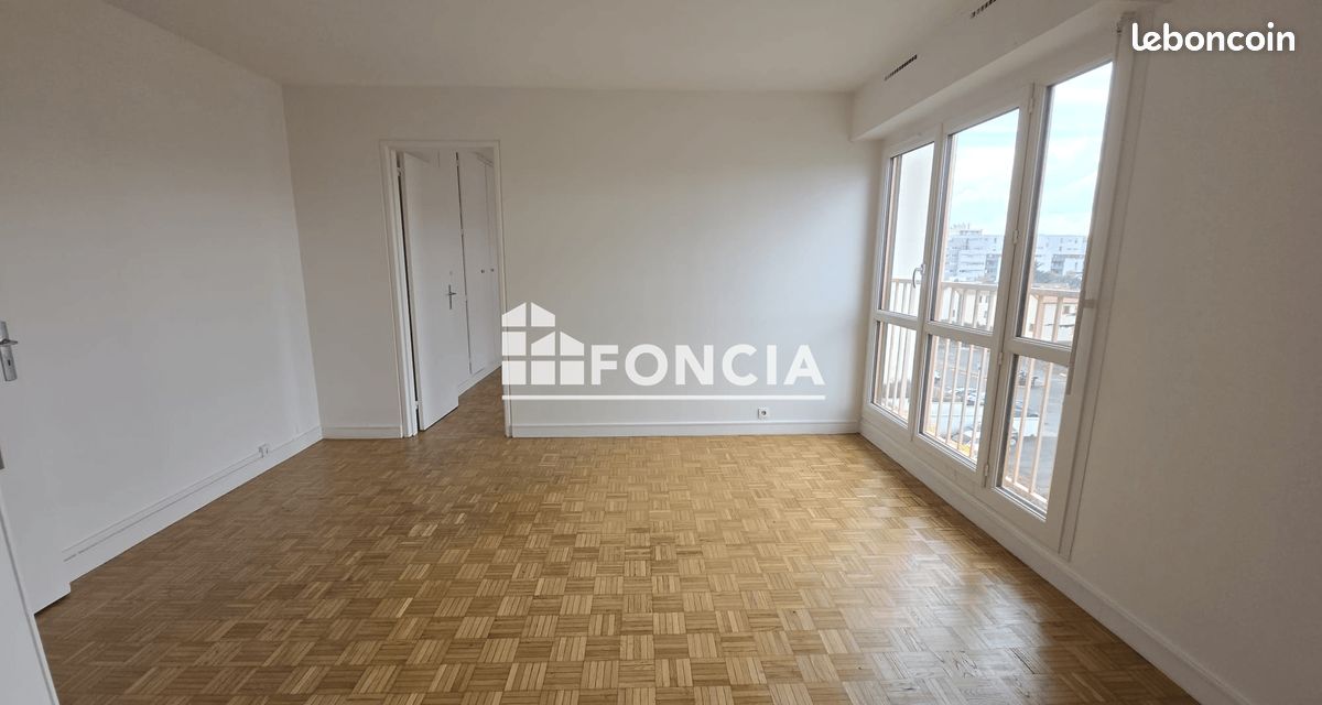 Appartement 2 pièces 44 m² · à Ivry-sur-Seine · 44 m² · 1 000 €