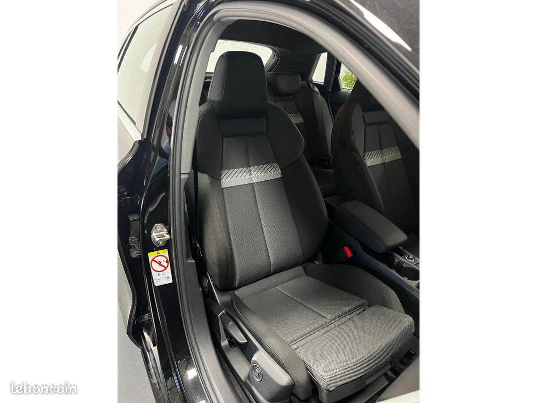 AUDI A3 SPORTBACK 40 TFSI-e 204ch S-Tronic - Hybride rechargeable -1°main - Suivi Audi Monaco (image 19)