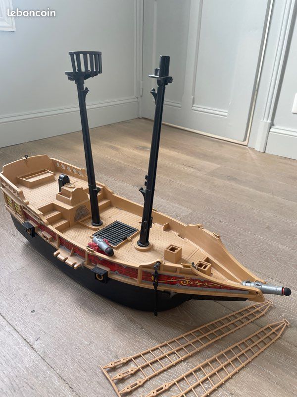 Playmobil bateau pirate (image 2)
