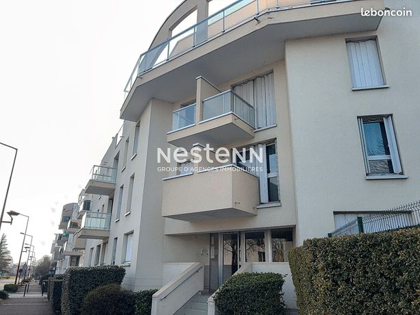 https://img.leboncoin.fr/api/v1/lbcpb1/images/0d/c7/81/0dc7818590f301438109c52ae2c143da1e100337.jpg?rule=ad-image