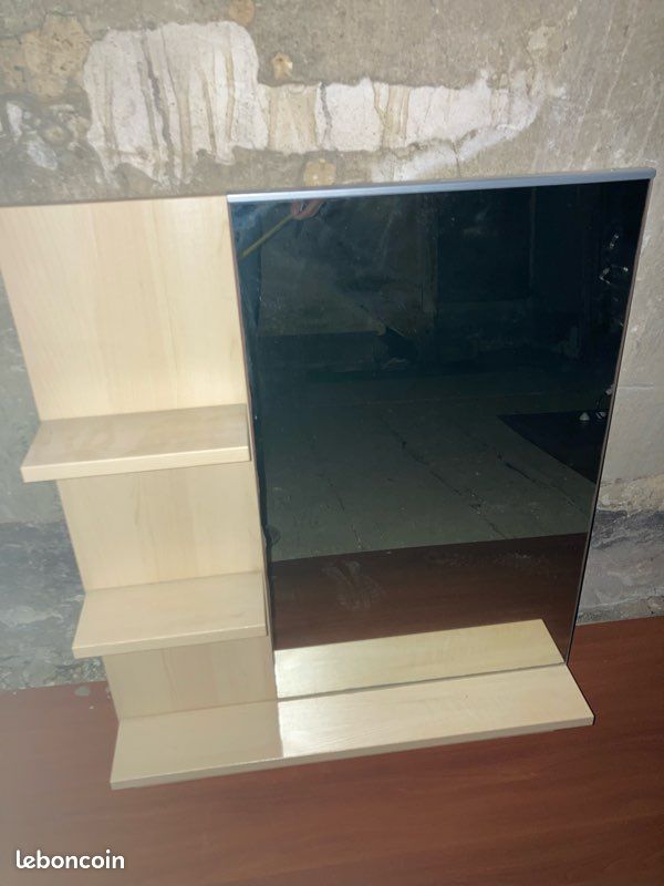 Miroir salle de bain (image 1)