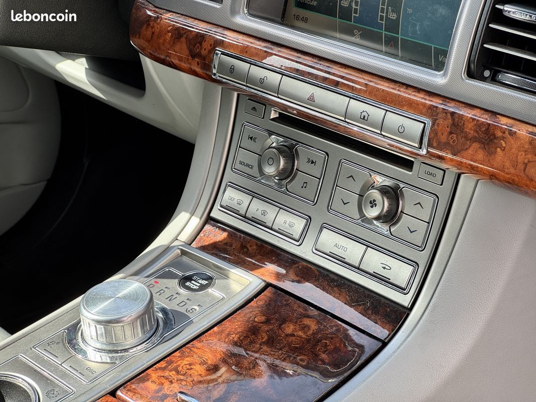 JAGUAR XF 2.7D Bi-Turbo Luxe - Historique complet (image 17)