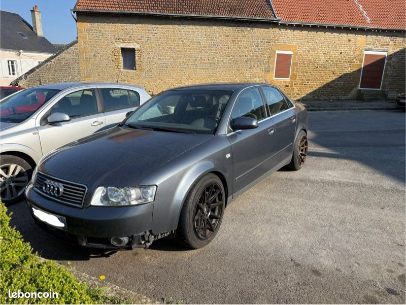 Audi A4 b6 2001 2,5 TDI V6 Quattro (image 1)