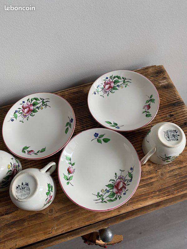Lot de tasses Boch La Louvière (image 4)