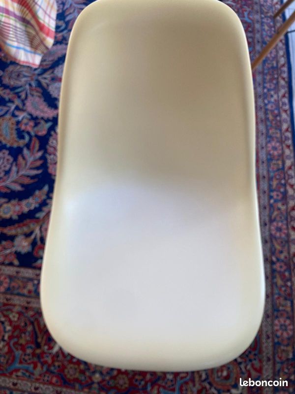 6 Chaises , 2 fauteuils (image 1)