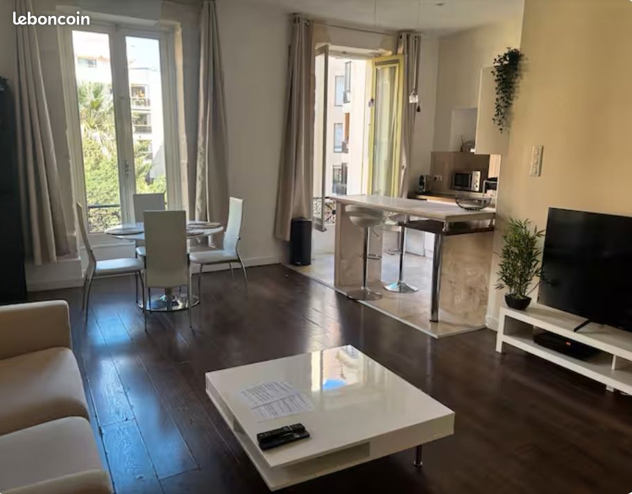 Appartement 2 pièces 56 m² · à Nice · 56 m² · 2 500 €/mois