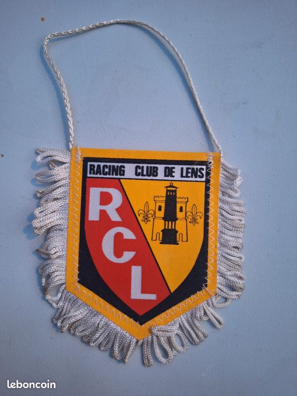 Racing Club de Lens RC superbe vintage fanion football