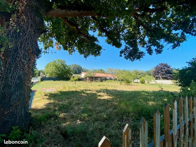 Terrain constructible 1524m2 ST Jean du Falga · à Saint-Jean-du-Falga · 160 000 €