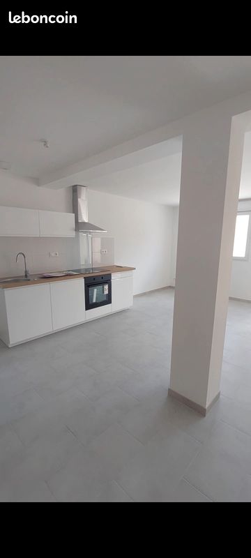 Maison 3 pièces 90 m² · à Châteauroux · 90 m² · 880 €/mois