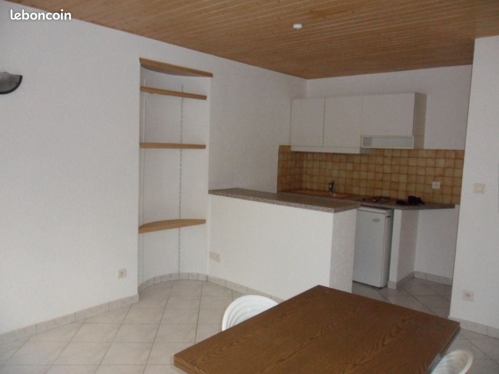 Appartement 1 pièce 26 m² · à Besançon · 26 m² · 422 €