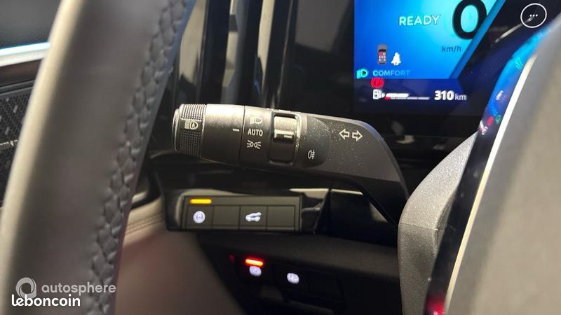 Renault Espace 1.2 E-Tech full hybrid 200ch Iconic (image 23)