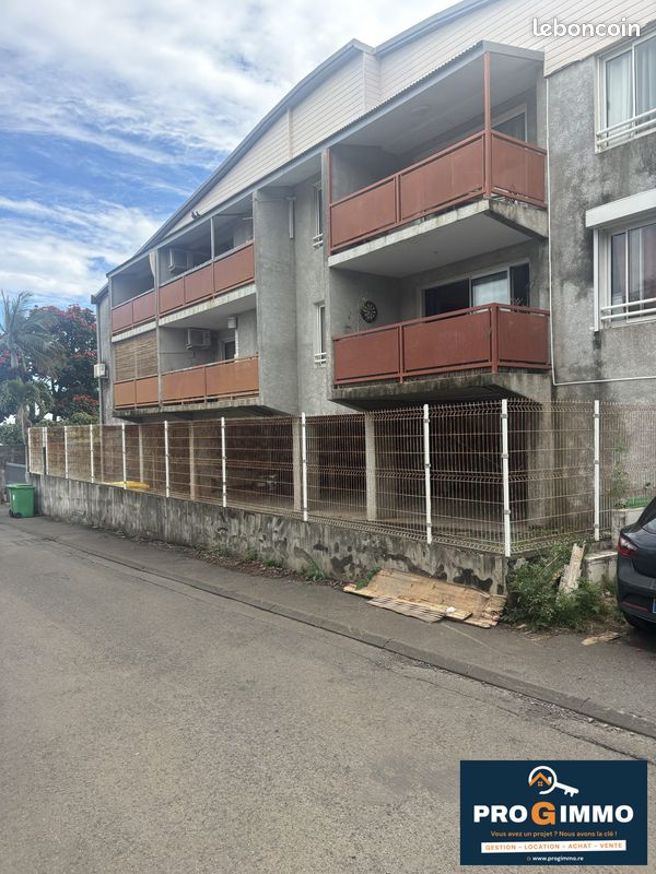 Appartement 3 pièces 60 m² · à Saint-Pierre · 60 m² · 1 040 €