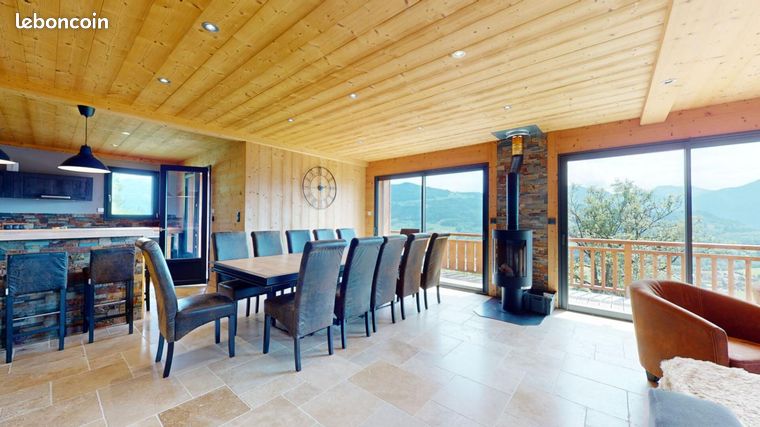 Chalet 7 pièces 215 m²