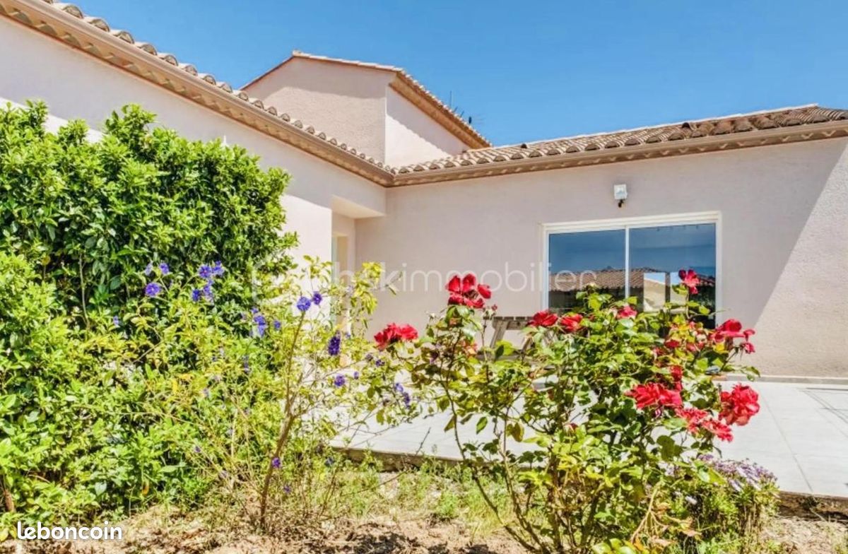 Maison 7 pièces 156 m² · à La Palme · 156 m² · 379 000 €