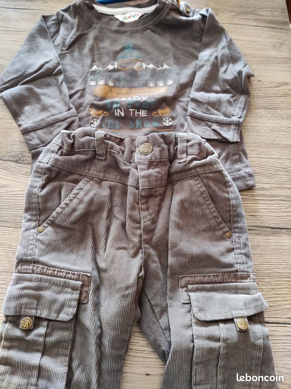 Ensemble pantalon et tee shirt 18 mois (image 1)