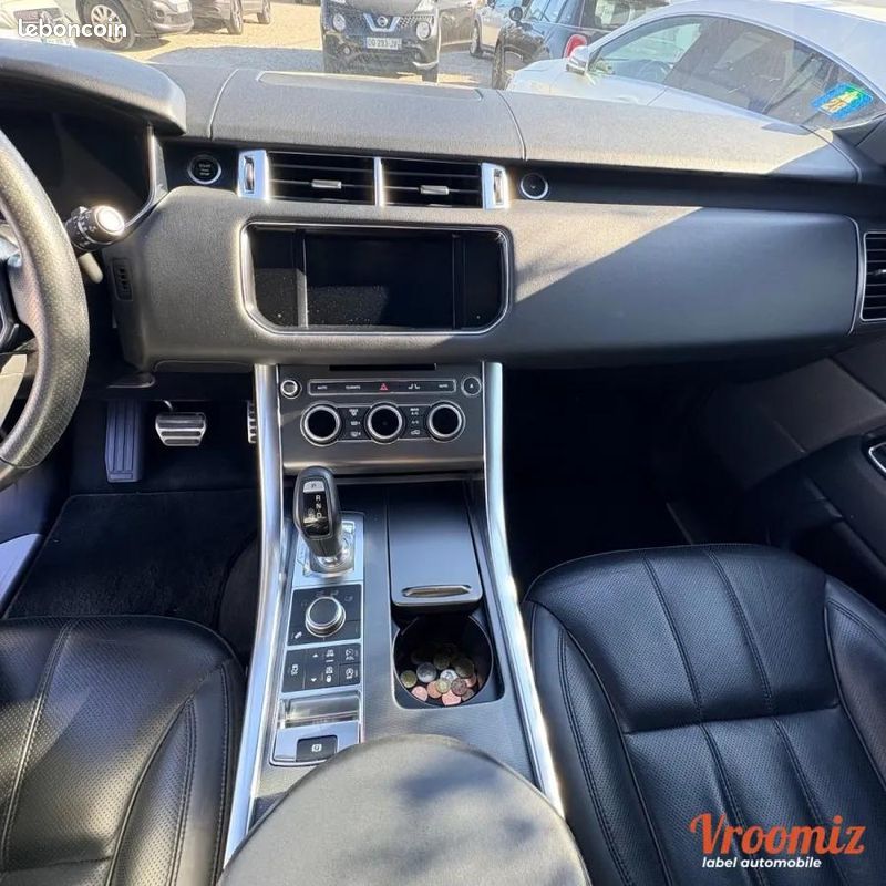 Land Rover Range Rover Sport HSE (image 17)