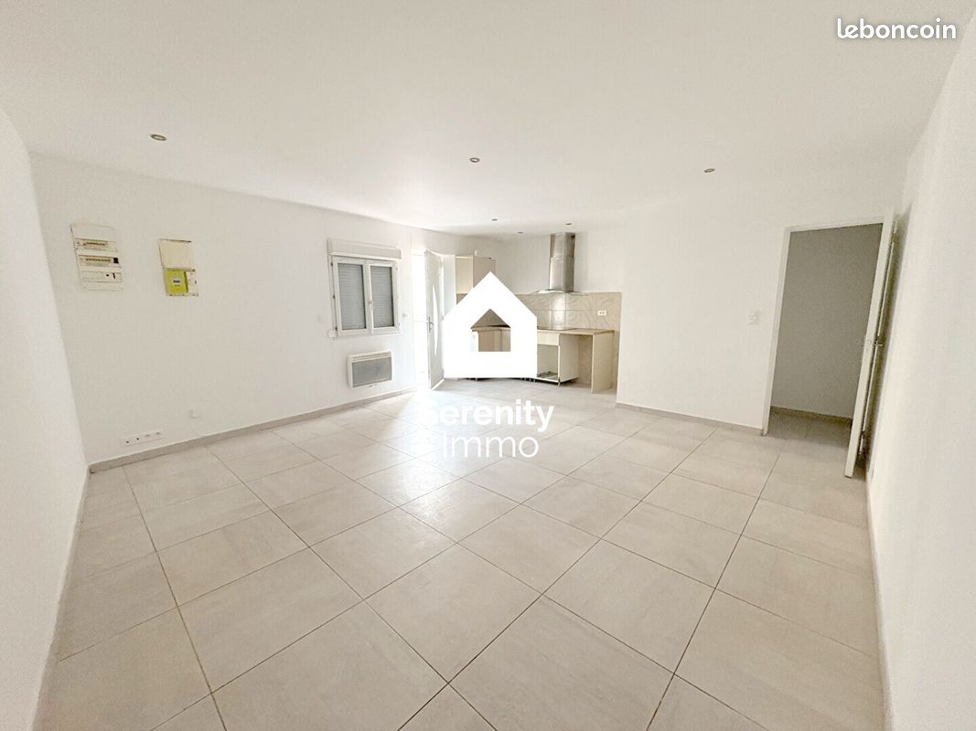 Appartement 2 pièces 45 m² · à Septèmes-les-Vallons · 45 m² · 702 €/mois