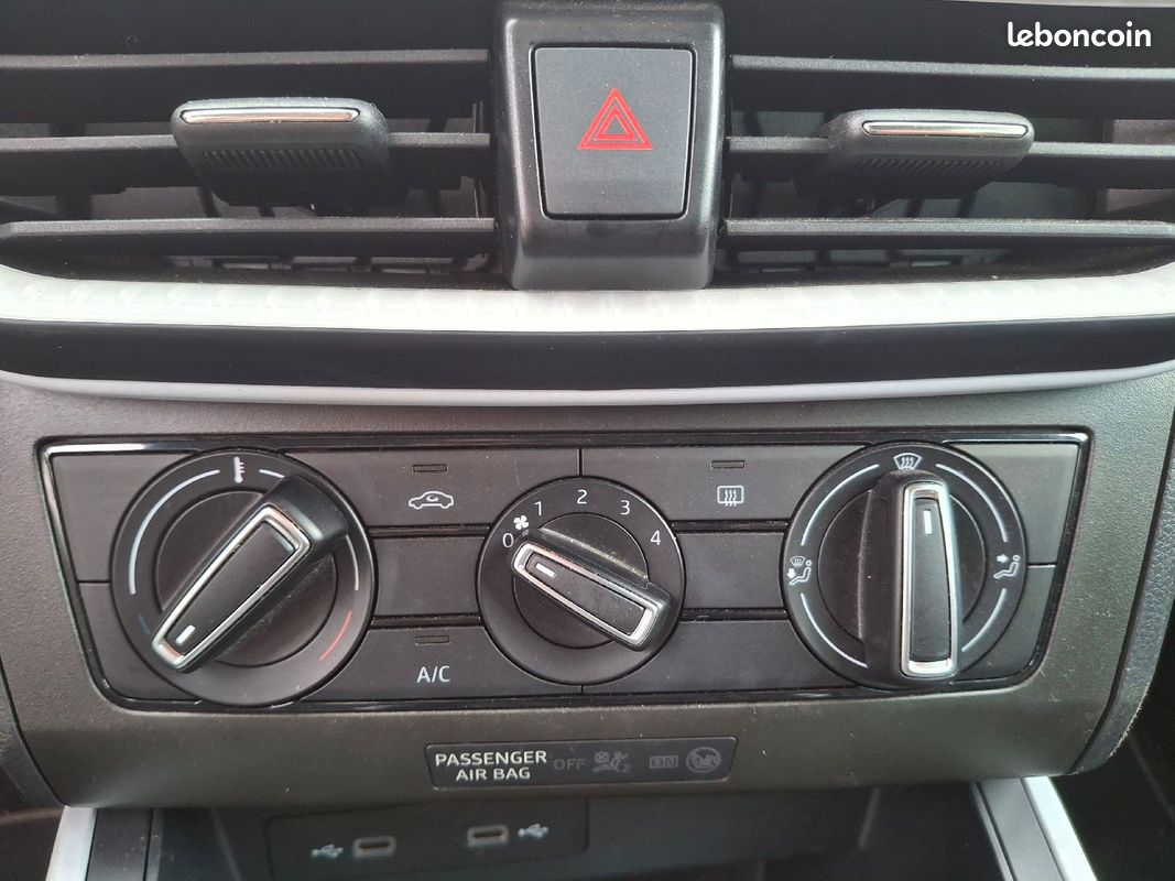Seat Arona 1.0 TSI 95ch Urban / Garantie 12 mois ✅ / Apple CarPlay / Android Auto / Suivi complet ✅ (image 9)