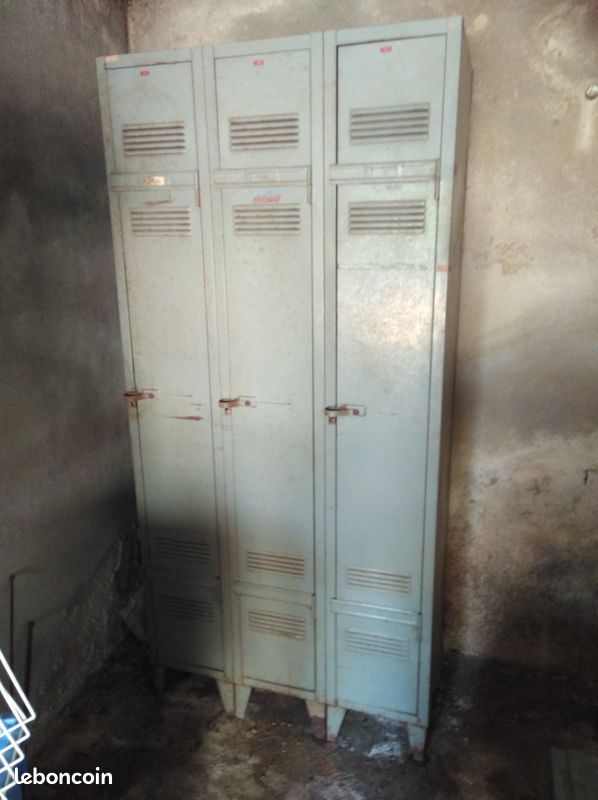 3 vestiaires en métal vintage (image 1)