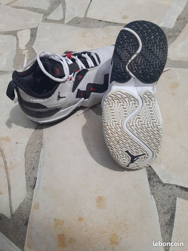 Baskets jordan enfant (image 2)