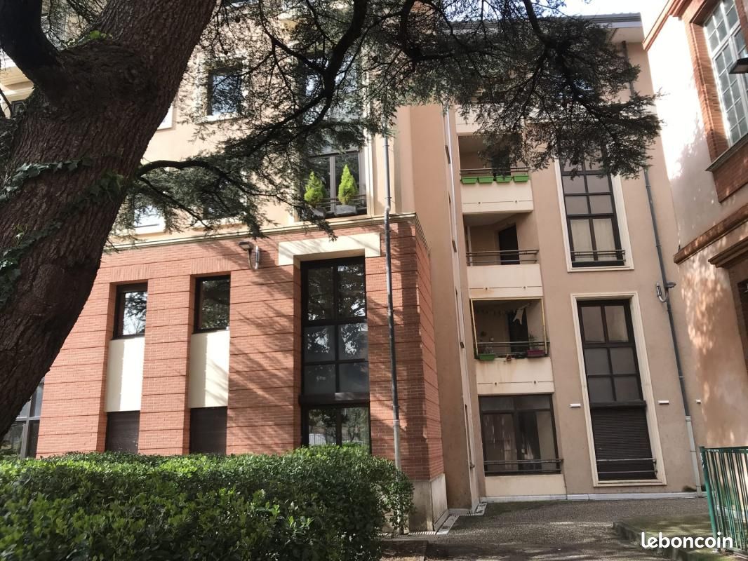 Parking 10 m² · à Toulouse · 10 m² · 117 €/mois