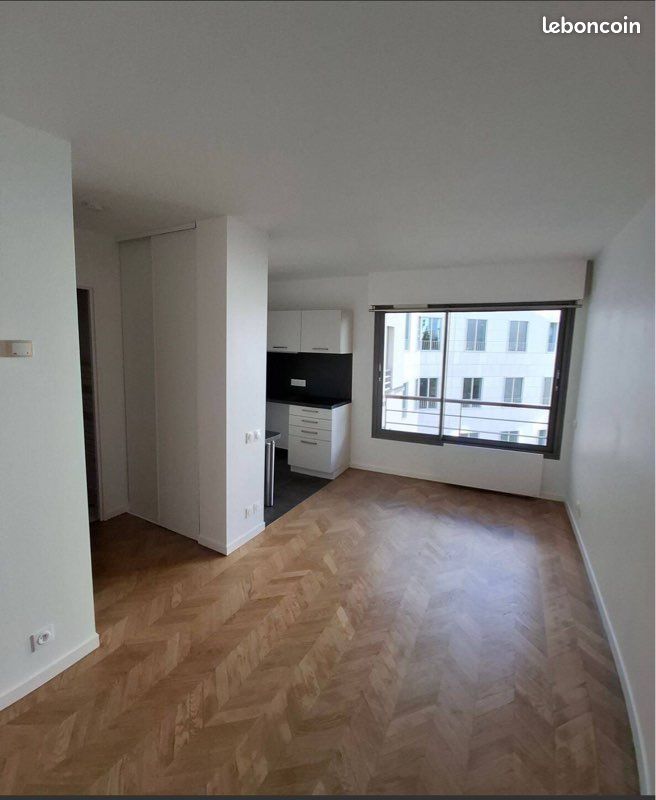 Appartement 1 pièce 27 m² · à Paris · 27 m² · 890 €/mois