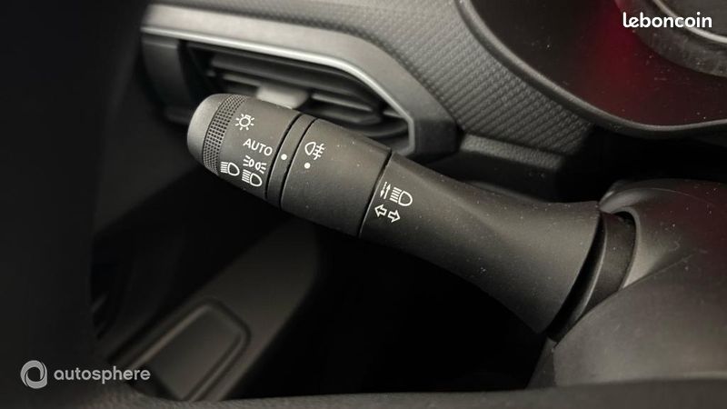 Dacia Sandero 1.0 ECO-G 100ch Stepway Essential (image 23)