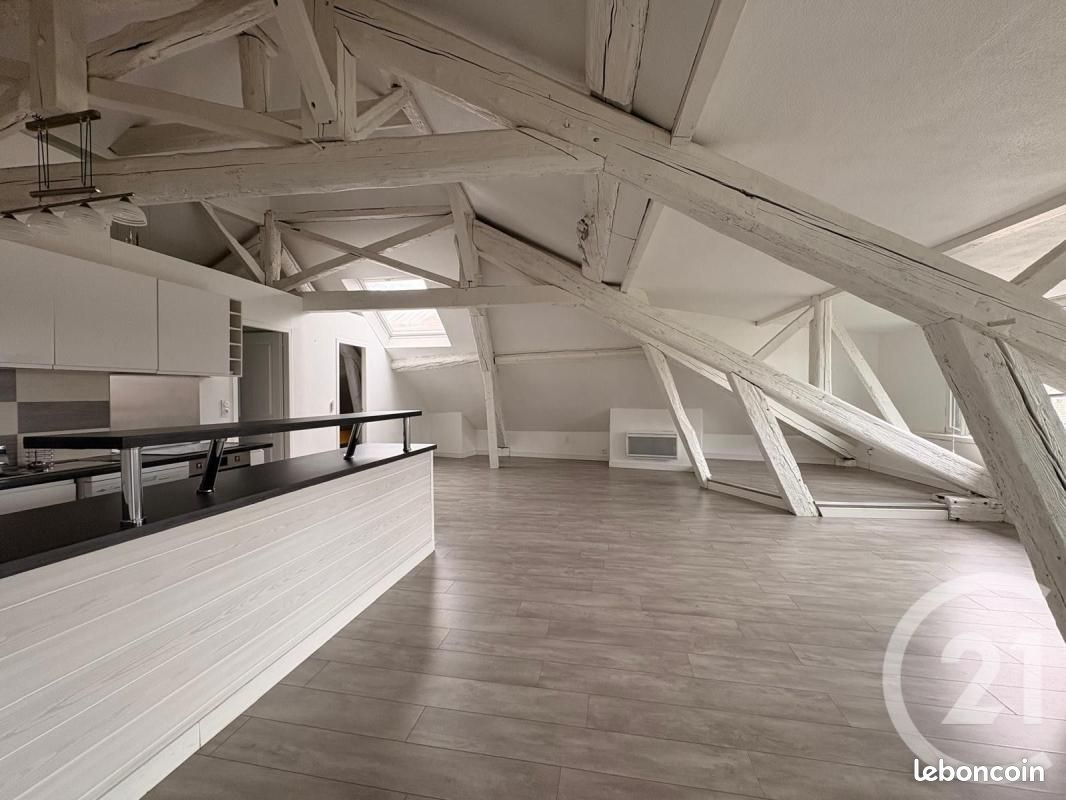 Appartement 2 pièces 69 m² · à Pau · 69 m² · 790 €