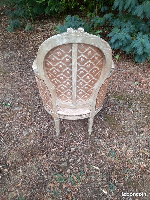 Bergère ancienne restaurée par un maître tapissier (image 3)