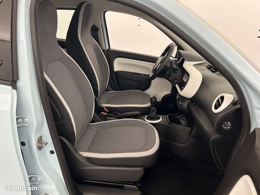 RENAULT Twingo III SCe 65 Equilibre (image 14)