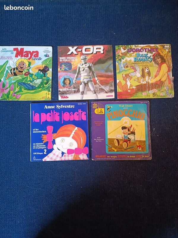 Lot 5 Vinyls 45t pour enfants (image 1)