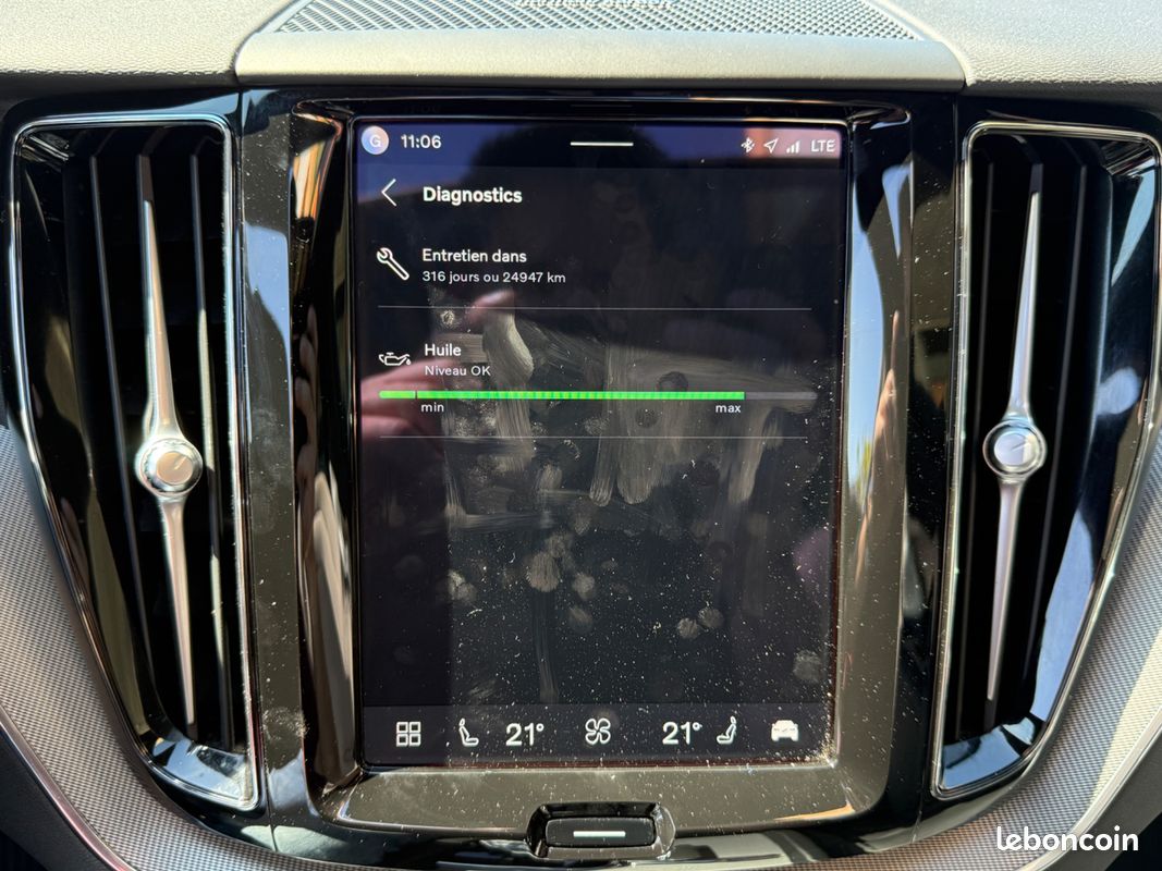 Volvo xc60 2.0 t6 awd 253 ch + 145 ch geartronic 8 plus style dark 5p (image 26)