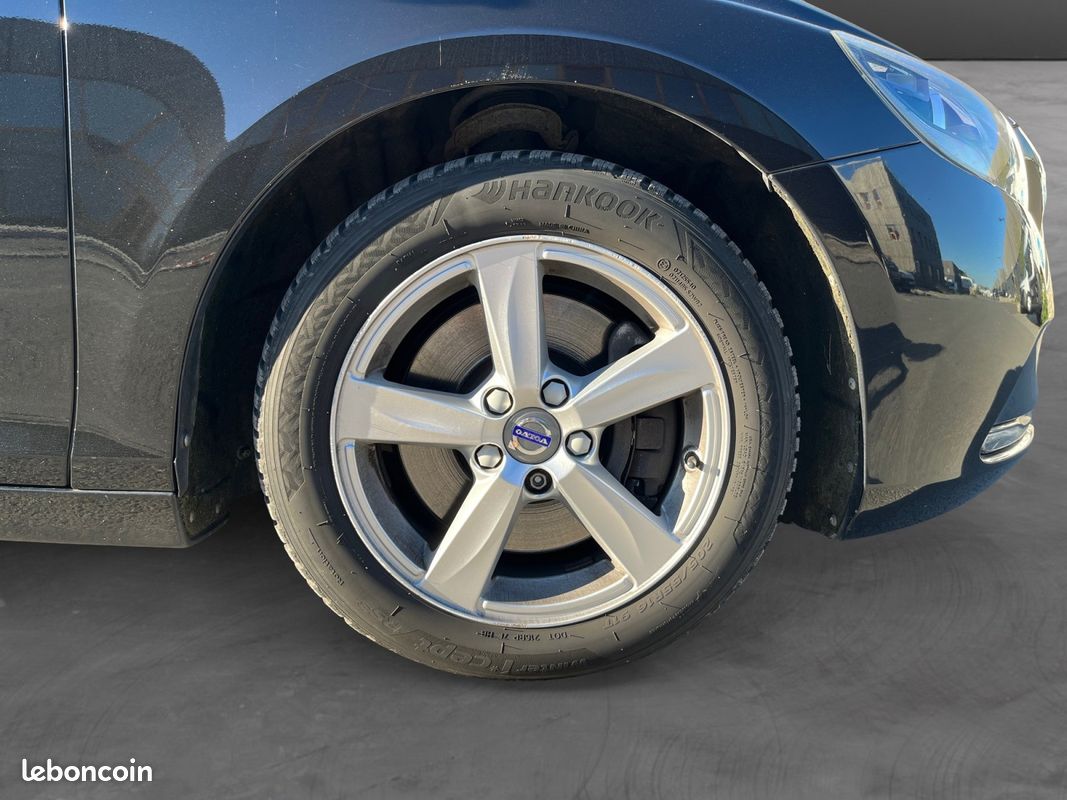 VOLVO V40 BUSINESS CAMERA DE RECUL /D2 120 Momentum Business Geartronic A (image 16)