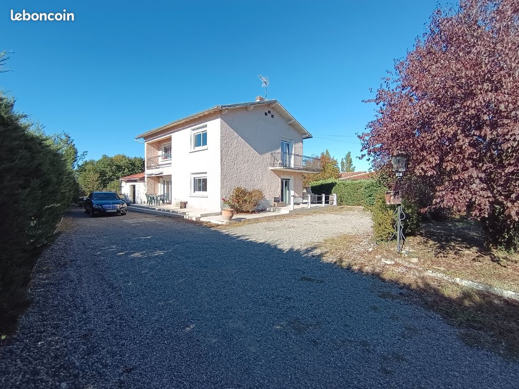 Maison 5 pièces 114 m² · à Montech · 114 m² · 220 000 €