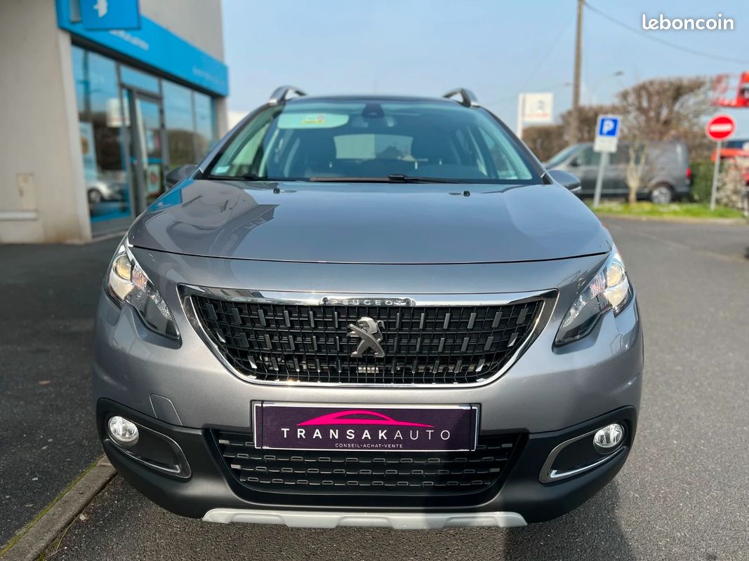 PEUGEOT 2008 BlueHDi 100ch S&S BVM5 Crossway - CARNET D'ENTRETIEN COMPLET - 2E MAIN (image 8)
