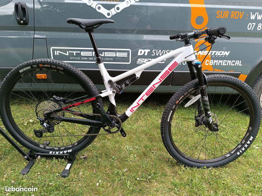 Vtt NEUF Intense sniper xc cross country carbone 100mm/100mm