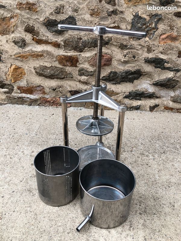 Presse agrume en acier inoxydable 1,5 l en inox (image 1)