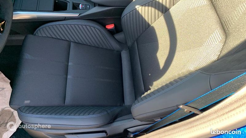 Renault Clio 1.8 E-Tech 160ch full hybrid esprit Alpine (image 12)