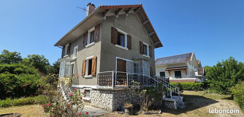Maison 6 pièces 146 m² · à Aix-les-Bains · 146 m² · 420 000 €