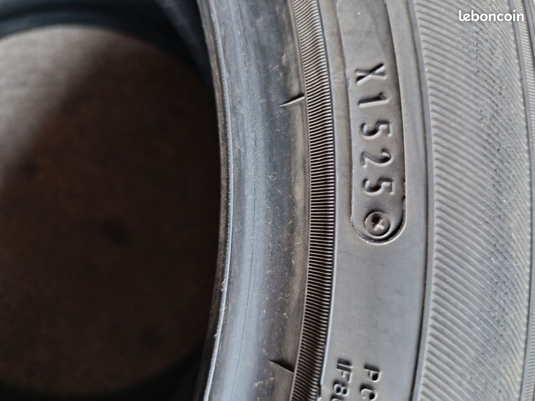 2 pneus 215 50 R 18 (image 3)