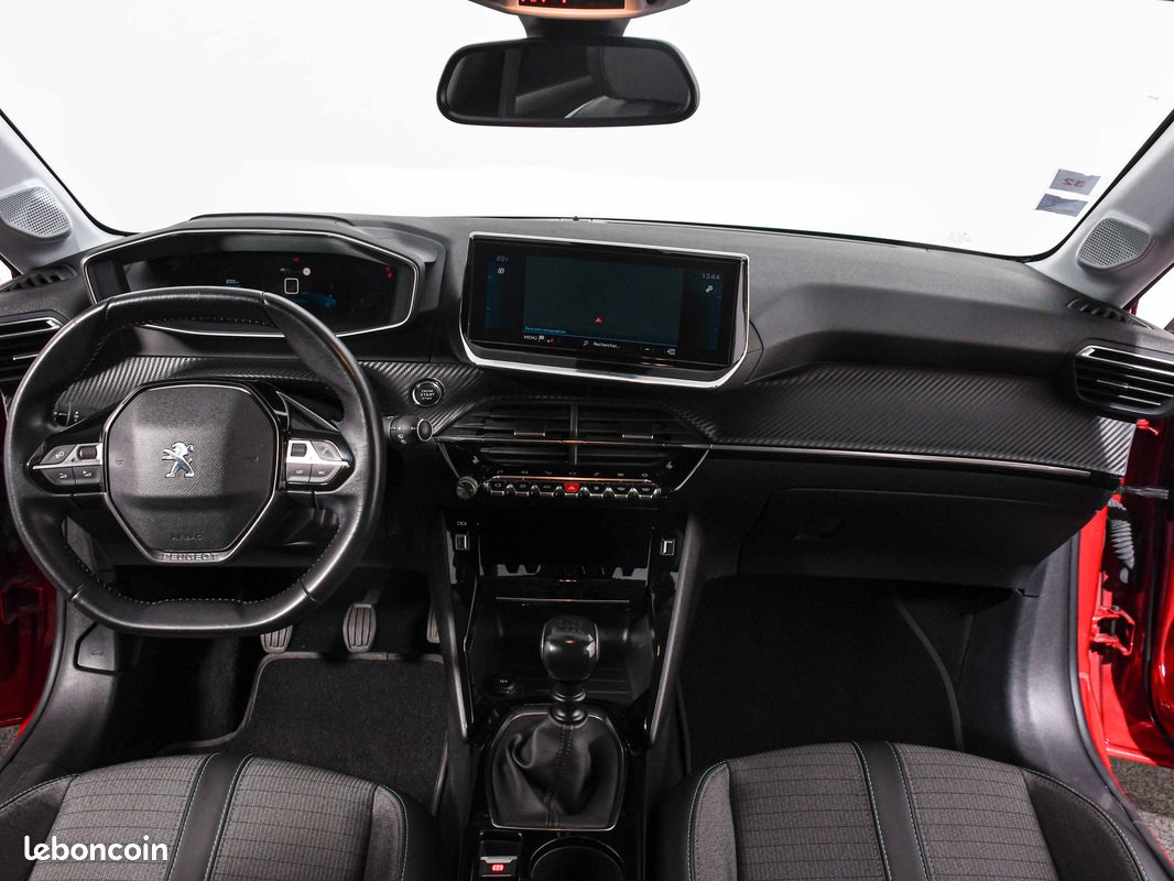 Peugeot 208 1.5 BLUEHDI 100 CV TYPE ALLURE CAMERA GPS BLUETOOTH MIRROR LINK COCKPIT JANTES ALU 17″ 1ERE MAIN (image 4)