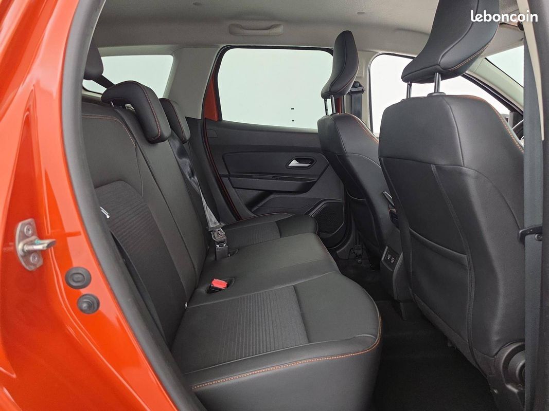 DACIA Duster TCe 150 4x2 EDC Extreme (image 16)