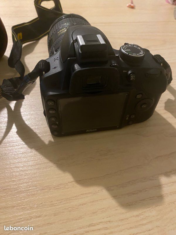 Appareil photo reflex NIKON D3200 (image 4)