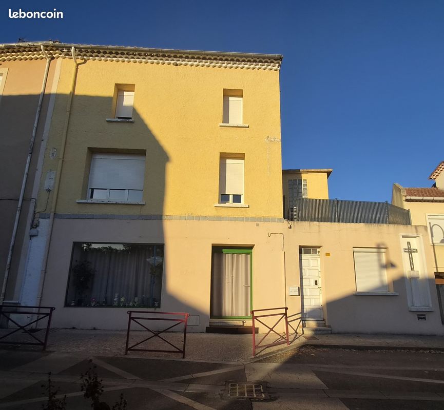 Immeuble 6 pièces 196 m² · à Salindres · 196 m² · 249 000 €