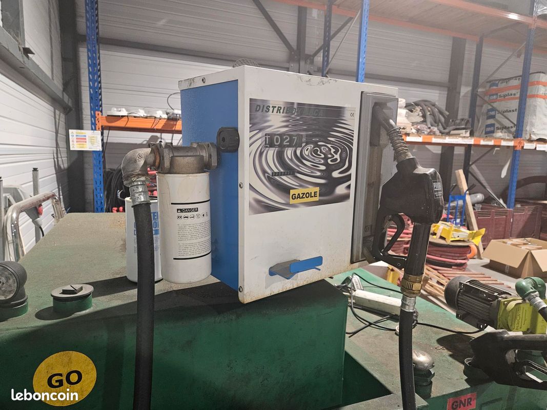 Cuve et pompe carburant (image 3)